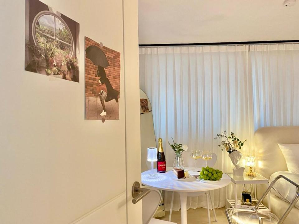 Apartment Choi In Sinsa Apgujeong Kang-nam K-star Rode Seoul